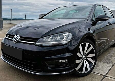 VW Golf Volkswagen 7 R-Line|Bi-Xenon|18Zoll|Scheckheft|Panorama Dach