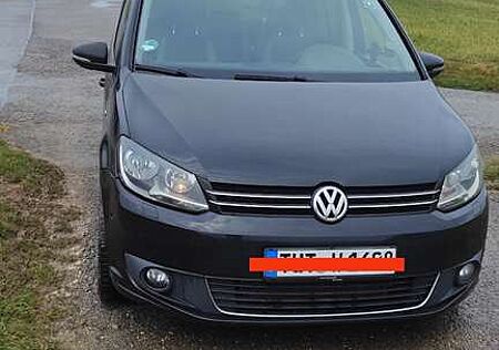 VW Touran Volkswagen 2.0 TDI DPF Life Panorama