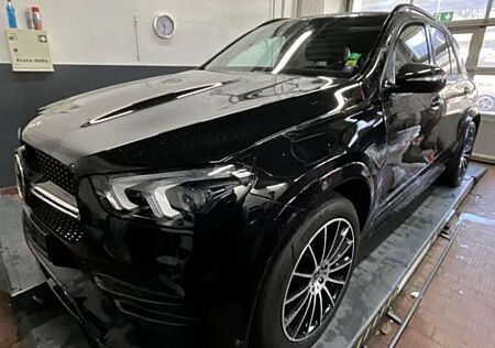Mercedes-Benz GLE 400 gebraucht kaufen Mercedes-Benz GLE 400 d 4Matic AMG-Line Panorama ACC AHK Night