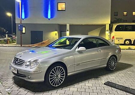 Mercedes-Benz CLK 240 Advantgarde