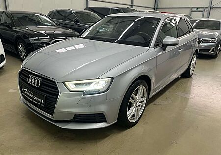 Audi A3 35SportbacK Basis NAVI LED SHZ AHK ACC PDC