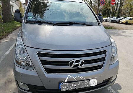 Hyundai H-1 Diesel 2.5 CRDi Travel Trend