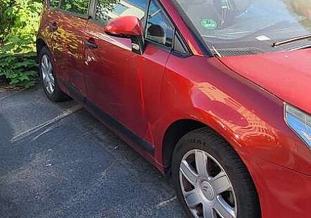 Citroën C4 Citroen 1.6HDI LX 92
