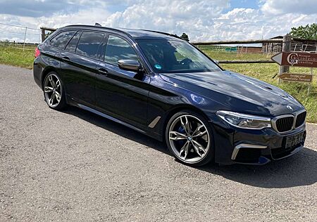 BMW M550 d xDrive Individual 1.Hand