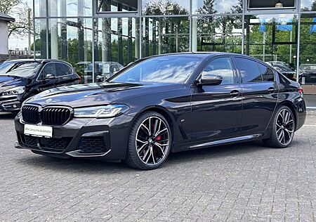 BMW M550i M550 xDrive Aut. / Glasdach / Laserlicht / AHK