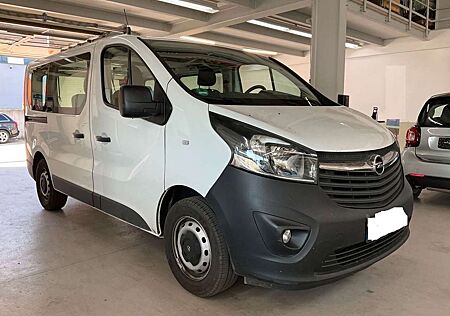 Opel Vivaro B 1.6 CDTi L1H1 2,7t(6SITER/PDC/8xbereift