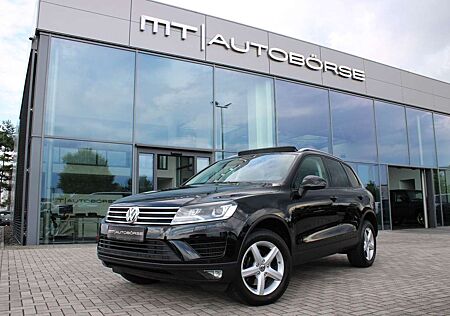 VW Touareg Volkswagen 3.0 TDI 4Motion 1.Hand/Bi-Xenon/Panorama
