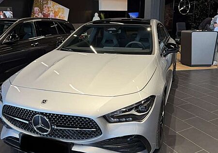 Mercedes-Benz CLA 180 Coupé EZ 11/2025; 2.900km; Preis VB