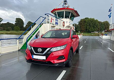 Nissan Qashqai 1.2 DIG-T VISIA ,Alufelg.,AHK,TÜV neu