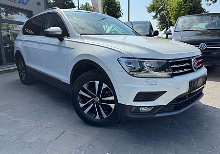 VW Tiguan Allspace Volkswagen United 4Motion *7Sitzer/Pano*