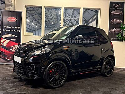 Ligier JS 50 JS50 BLACK ON BLACK SPORT Mopedauto Microcar 45