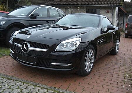 Mercedes-Benz SLK 200 Roadster Leder Automatik Airscarf Bi Xen