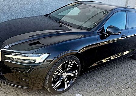 Volvo V60 D4 AWD Geartronic R-Design