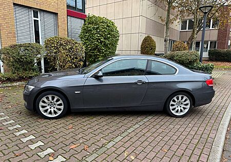 BMW 325i 325 Coupe E92 - treuer Begleiter mit Charakter