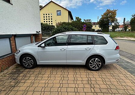 VW Golf Variant Volkswagen Golf VII Variant 1.4 TSI DSG Sound