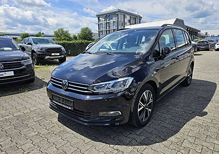 VW Touran Volkswagen 7 Sitze Start-Stopp Navi Standheizung Kamera