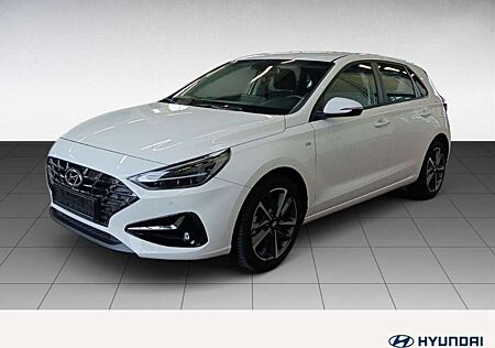 Hyundai i30 1.5T iMT TREND Alu LED SHZ LHZ Navi KomfortP