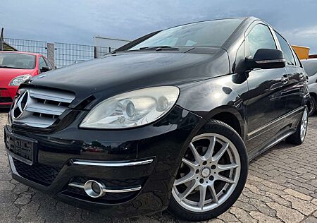 Mercedes-Benz B 180 Autotronic,Klimaanlage,Teilleder,Navi,PDC