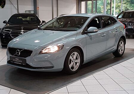 Volvo V40 Kinetic*AUTOM*NAVI*PDC*1.HAND*SCHECKHEFT*