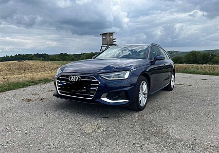 Audi A4 35 TDI advanced