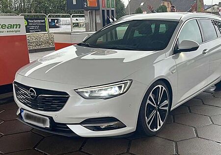 Opel Insignia Sports Tourer 4x4 Bi Turbo
