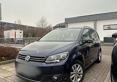 VW Touran Volkswagen 1.4 TSI DSG STYLE 7 Sitzer