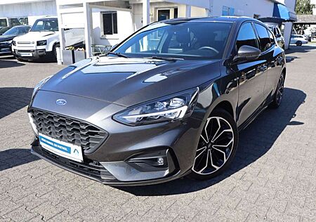 Ford Focus 1.5 EcoBoost Start-Stopp-System Aut. ST-LINE X