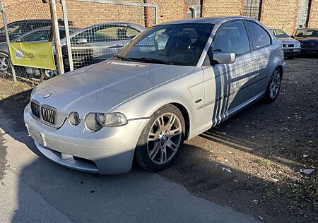 BMW 318ti 318