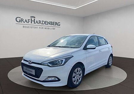 Hyundai i20 1.4 AUTOMATIK / Trend Plus Paket / SHZ/ PDC
