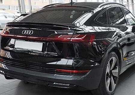 Audi e-tron 50 quattro S line