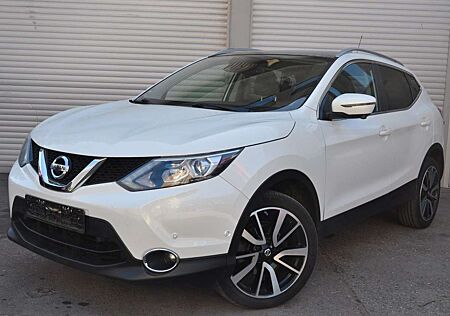 Nissan Qashqai 1,6 dci Tekna LED 360° Kamera NAVI SH