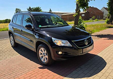 VW Tiguan Volkswagen Track & Field 4Motion 2.0 TDI 212 Tkm.