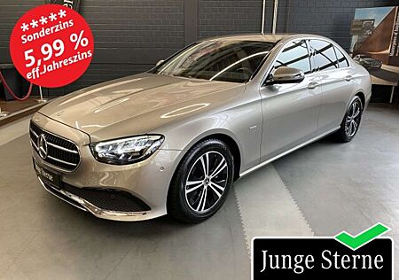 Mercedes-Benz E 200 Avantgarde LED Standh. AHK Navi Parkpilot