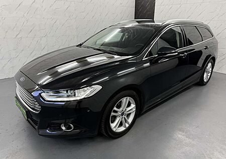 Ford Mondeo Titanium+AHK+LED+Ambiente+Temp+LED+Keyles