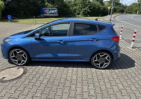 Ford Fiesta 1.5 EcoBoost S&S mit Leder-Exclusiv-Paket ST