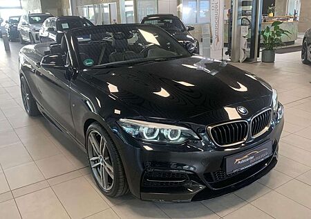 BMW 240 i xDrive Cabrio Performance H&K Navi Autom. LED