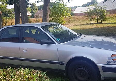 Audi 100 2.3 E