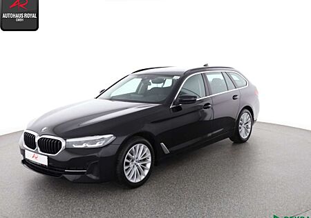 BMW 520 i T CARPLAY,ALARM,LED,1.HAND,SCHECKHEFT,DAB