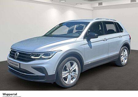 VW Tiguan Volkswagen 1.5 TSI United DSG NAVI KAM ACC LED SHZ PDC LM