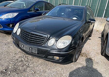 Mercedes-Benz E 320 T CDI Avantgardfe Sport-Paket Navi|Leder