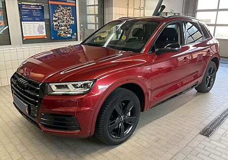 Audi Q5 2.0 TFSI quattro +LED+PANO+VIRTUAL+LEDER+NAVI