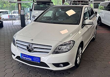 Mercedes-Benz B 180 CDI*AUTOMATIK*NAVI*LEDER*S-DACH*PDC*SIZHEIZ