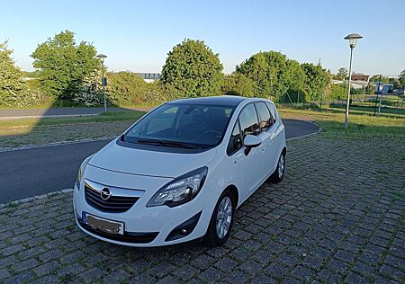 Opel Meriva Color Edition