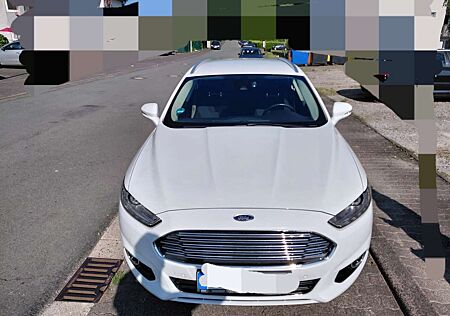 Ford Mondeo Turnier 2.0 TDCi Allrad Titanium