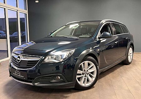 Opel Insignia Country Tourer 2.0 ecoflex 4x4 / LEDER / AHK /