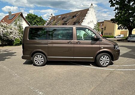 VW T5 Multivan Volkswagen Multivan DSG Highline
