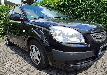 Kia Rio 1.6 EX