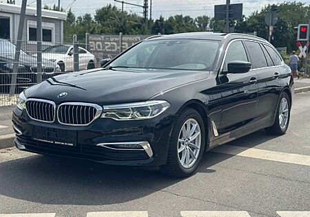 BMW 530 d TOURING LUXURY LINE*AHK+PANO+MOD.2020*