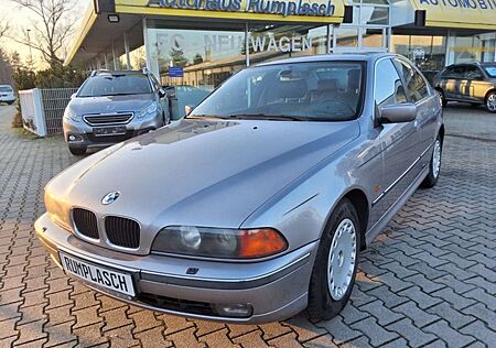BMW 523 i Klimaaut.Xenon Sitzheiz.Alus. Anhängerk. Sommer