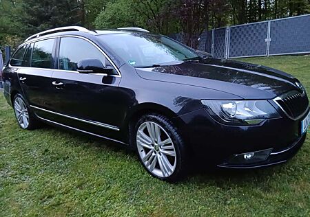 Skoda Superb 2.0 TDI Exclusive